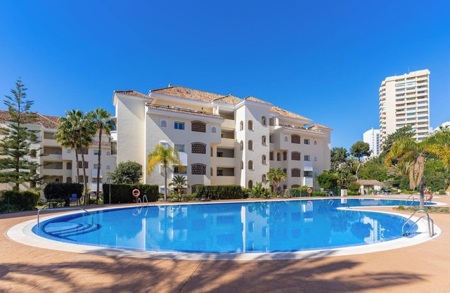 Apartment 'Hacienda Playa' with Shared Pool, Wi-Fi and Air Conditioning