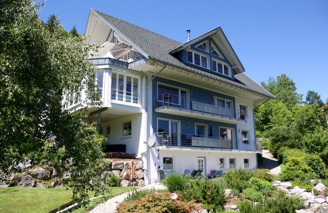 Apartment 'Haus Gisela - Typ B Stockkamp' with Shared Garden, Balcony and Wi-Fi