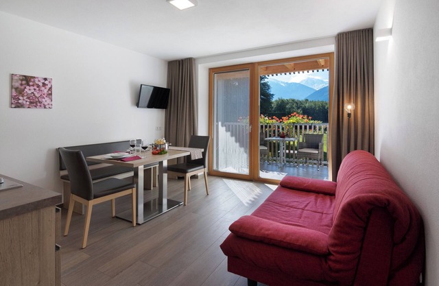 Apartment 'Hausergut Bonita 3' with Mountain View, Shared Garden and Wi-Fi