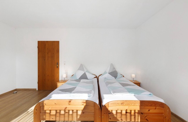 Apartment 'Hewenpanorama 4' with Mountain View, Shared Terrace and Wi-Fi