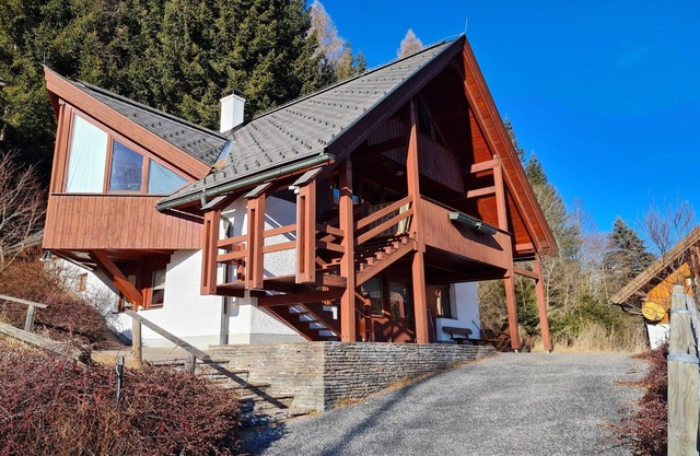 Apartment in Bad Kleinkirchheim by Ski Slope