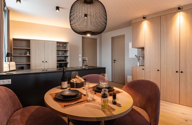 Apartment In A Hotel 'Apartment Harmony' with Sea View, Shared Garden and Wi-Fi