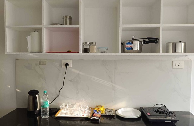 Apartment in Kannur, spacious and at an easy access location.