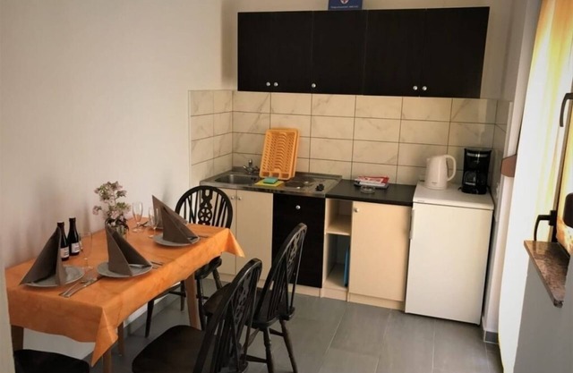Apartment in Lopar with Seaview, Balcony, Air condition, WIFI (4607-5)