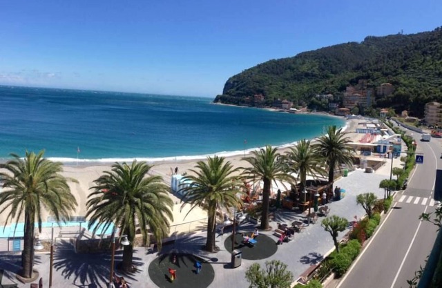 Apartment in Noli FRONT OF THE SEA L