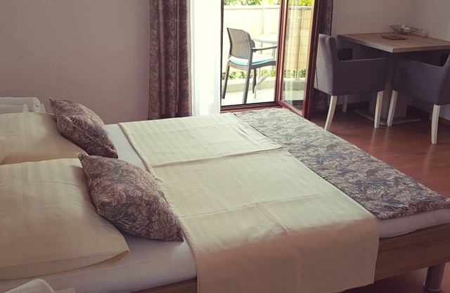 Apartment in Rovinj (Borik) quiet location - 150m from the beach - balcony - air conditioning