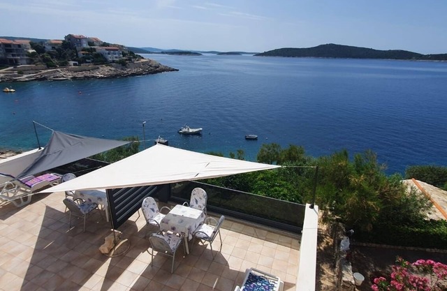 Apartment in Sevid with Seaview, Terrace, Air condition, WIFI (4746-2)