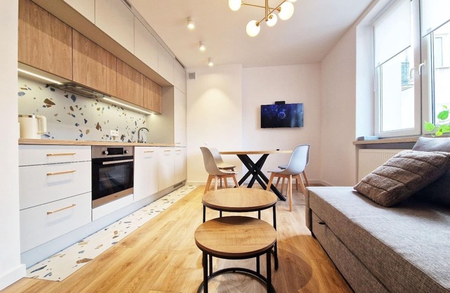 Apartment in the center of the district Wola, close to the subway.