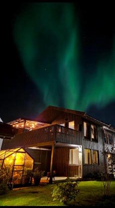 Apartment in Tromsø, located between the Arctic Cathedral and The Cable Car