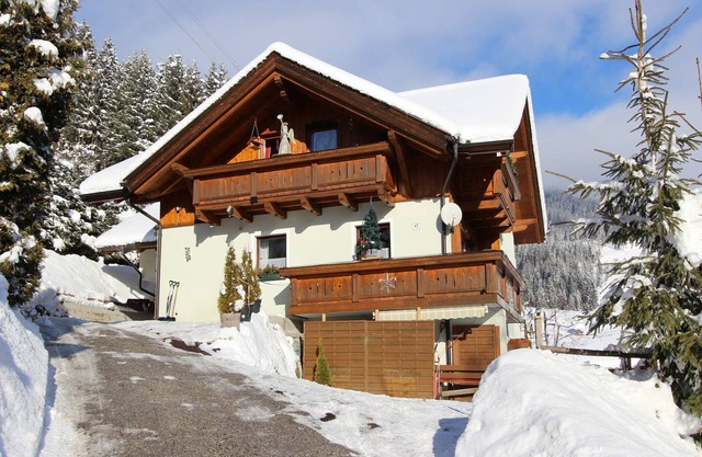 Apartment in Wagrain near Ski Slopes