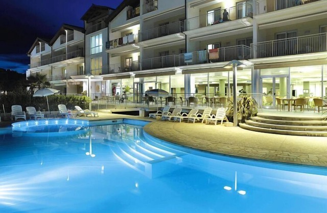 Apartment in Roseto near Sandy Beach