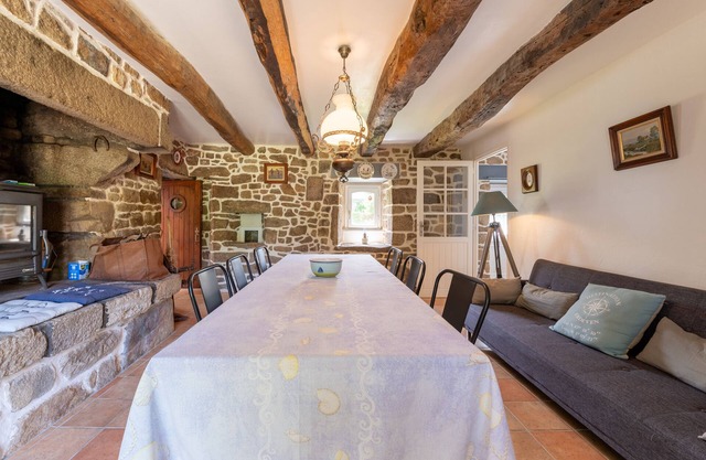 Apartment 'Ker Mané Teviec' with Shared Terrace, Shared Garden and Wi-Fi