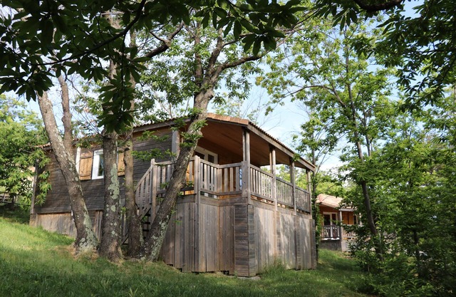 Apartment 'Kevin- Mas Lachamp' with Mountain View, Shared Pool and Air Conditioning