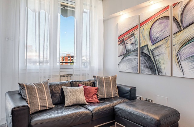 Apartment 'La Casa Di Camilla' with Private Terrace, Wi-Fi and Air Conditioning
