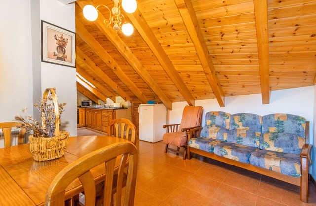 Apartment 'La Golfa' with Mountain View and Private Garden