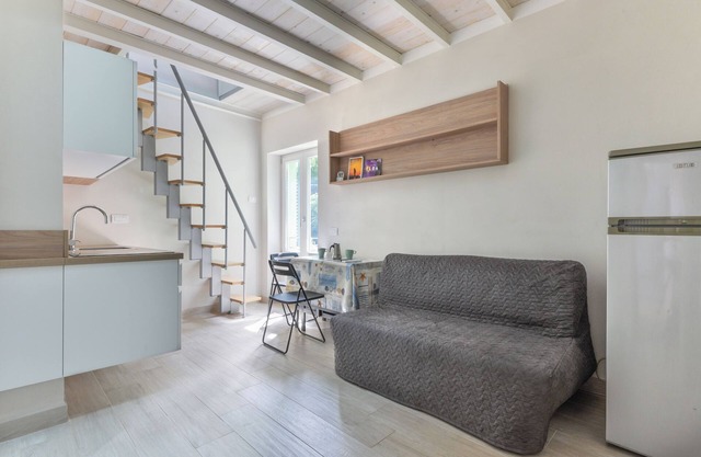 Apartment 'Loft Scirocco' with Wi-Fi and Air Conditioning