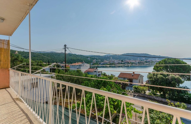 Apartment Ma (96231-A1) - Poljica