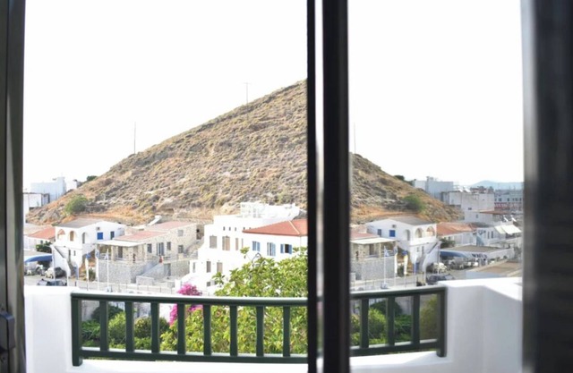 Apartment 'Manolika Studio 5' with Sea View, Wi-Fi and Air Conditioning