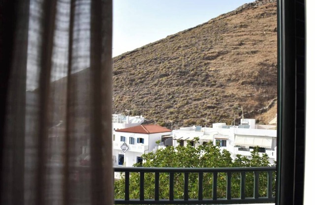 Apartment 'Manolika Studio 4' with Sea View, Wi-Fi and Air Conditioning