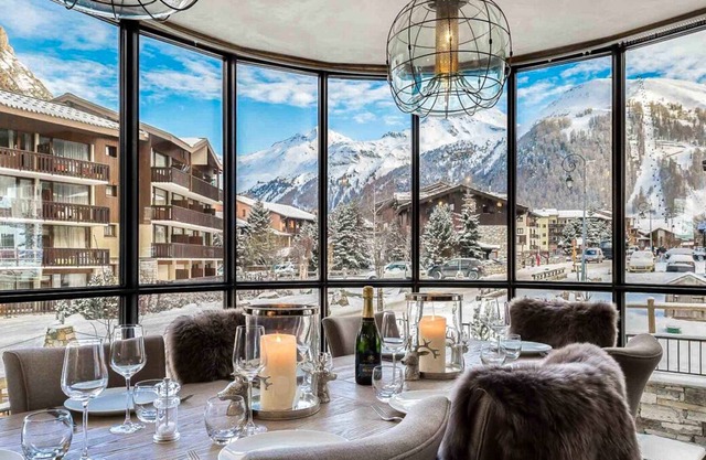 Apartment Margaux - Four Bedroom Villa, Sleeps 10