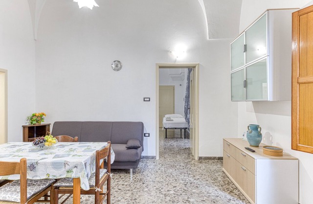 Apartment 'Mia' with Shared Terrace and Air Conditioning
