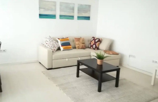 Apartment 'Miramar Apartamento Rc - Furadouro' with Private Terrace, Wi-Fi and Air Conditioning