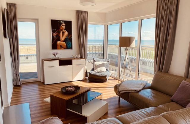 Apartment 'Moin Mehrblick' close to the Beach with Terrace & Wi-Fi