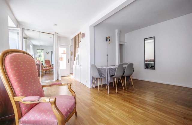 Apartment near the Jardin de Reuilly