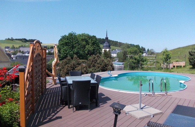 Apartment 'Neubert' with Shared Pool, Shared Garden and Wi-Fi