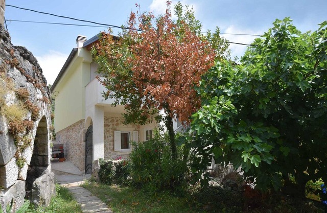 Apartment Neven 1 on the ground floor