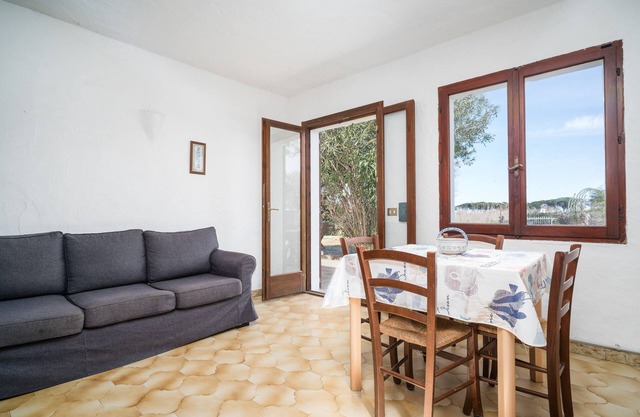 Apartment 'Nibaru 1 Mare' with Shared Terrace, Shared Garden and Wi-Fi
