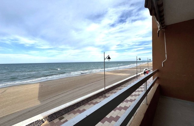 Apartment on the BEACHFRONT, stunning sunrises and sunsets.