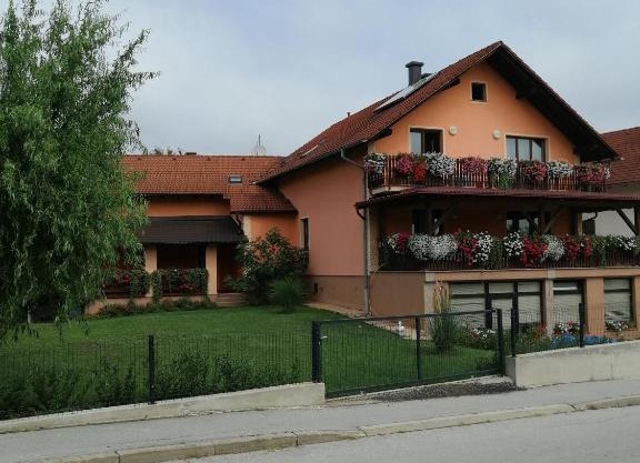 Apartment Pavlešić