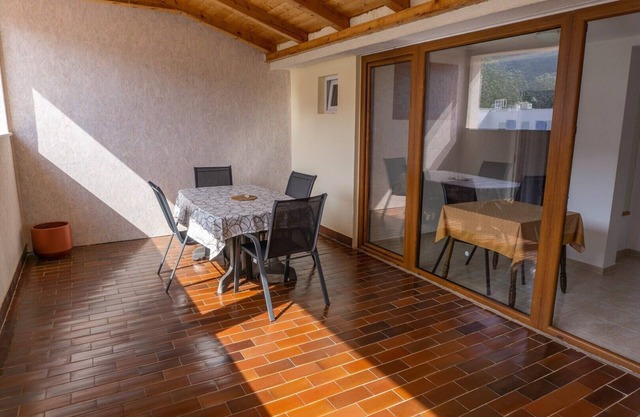 Apartment Petrica No.3 - with Balcony, located in the peaceful village of Jurandvor near Baska