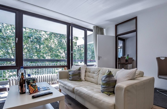 Apartment-Private Bathroom