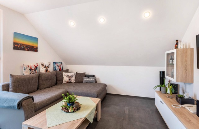 Apartment 'Schwarzwaldpanorama, 76qm' with Mountain View, Shared Terrace and Wi-Fi