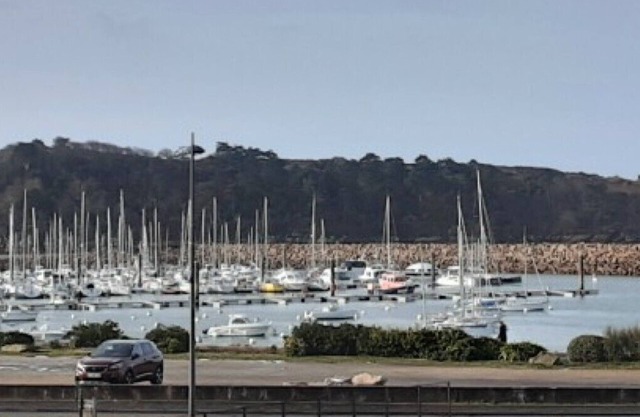 Apartment sea view 100 m beach 4 pers 52 m2