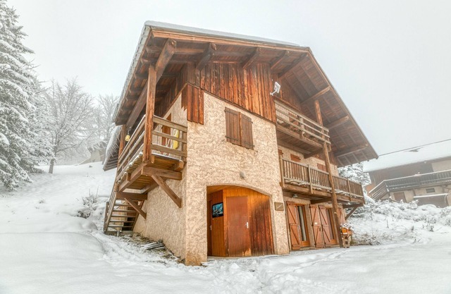 Apartment 'Souveraine 1 - Superbe Appart' with Mountain View, Private Terrace and Wi-Fi