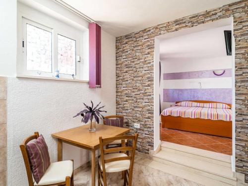 Apartment studio for 3 people