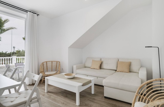 Apartment 'Suite 1 In Natural Park' with Shared Pool, Wi-Fi and Air Conditioning