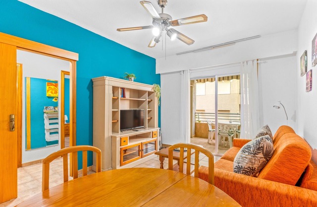 Apartment 'Sunflower Club Náutico' with Private Terrace, Balcony and Wi-Fi