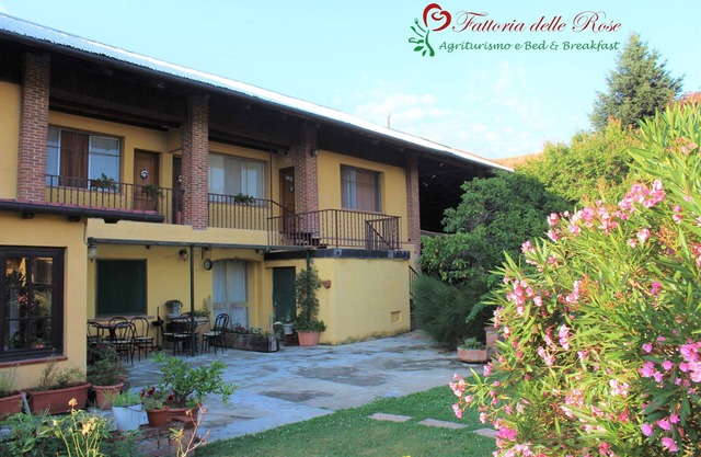 Apartment surrounded by greenery at the Fattoria delle Rose