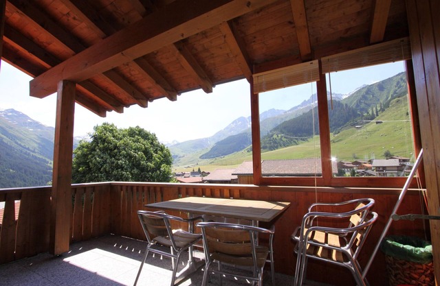 Apartment "Tscheppa B" with balcony