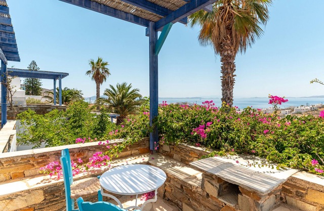 Apartment 'Unit 3' with Sea View, Wi-Fi and Air Conditioning