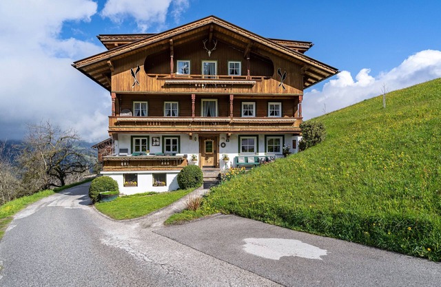 Apartment 'Unterlehenhof A' with Mountain View, Balcony and Wi-Fi