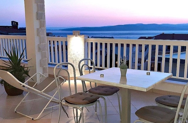 Apartment "Villa Bonaca" luxury apartment with sea views