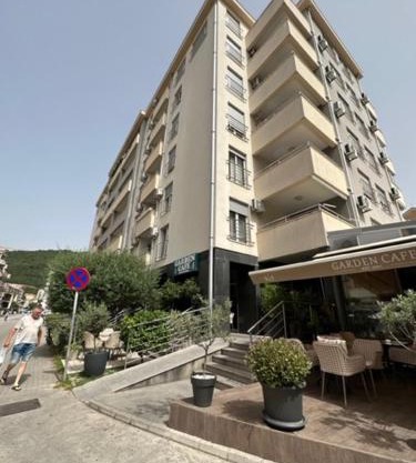 Apartment ViSI 102