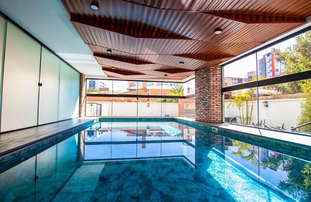 Apartment w/pool, sauna. Near Av. America