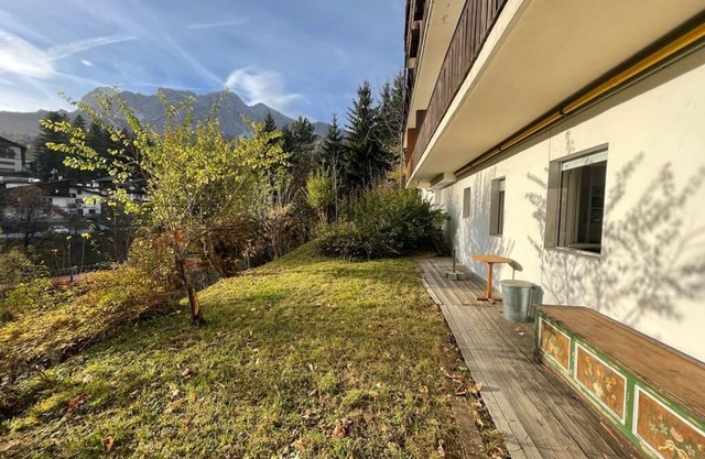 Apartment with garden in Cortina.