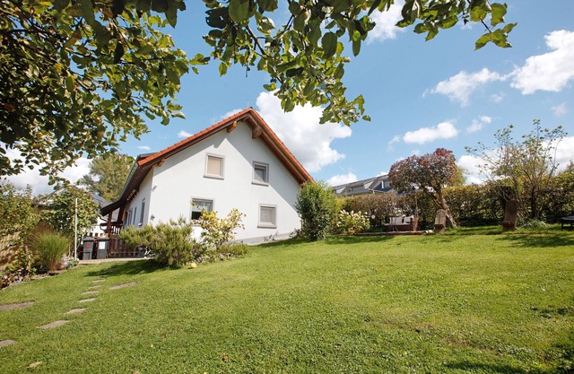 Apartment 'With 60sqm' with Shared Garden and Wi-Fi